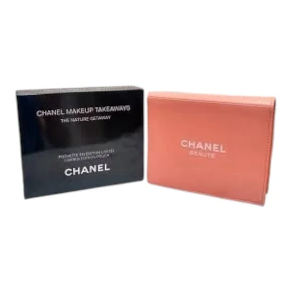 CHANEL Beauty Nature Getaway Pouch/Crossbody NIB